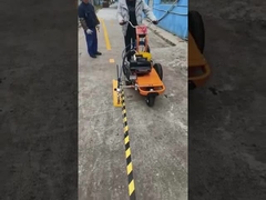 Apa keuntungan menggunakan mesin jalan dengan pengisi daya baterai dibandingkan dengan yang tidak?